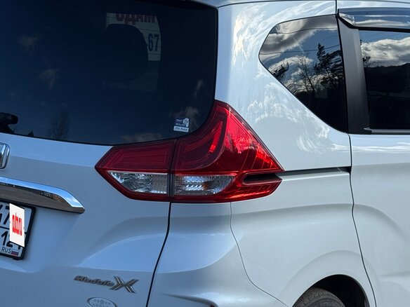 2022 Honda Freed II Рестайлинг, белый, 1850000 рублей - вид 4