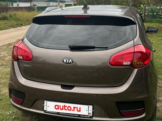 2018 Kia Ceed II Рестайлинг, коричневый, 1470000 рублей, вид 3