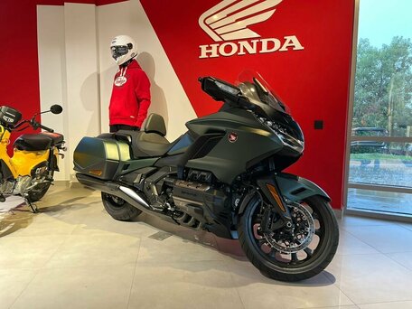 2025 Honda GL 1800 Gold Wing, зелёный, 3650000 рублей, вид 1