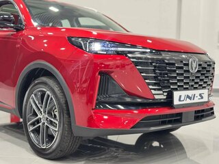 2026 Changan UNI-S I, красный, 3229900 рублей, вид 1