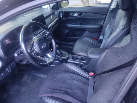 2020 Kia Cerato IV, чёрный, 1800000 рублей - вид 20