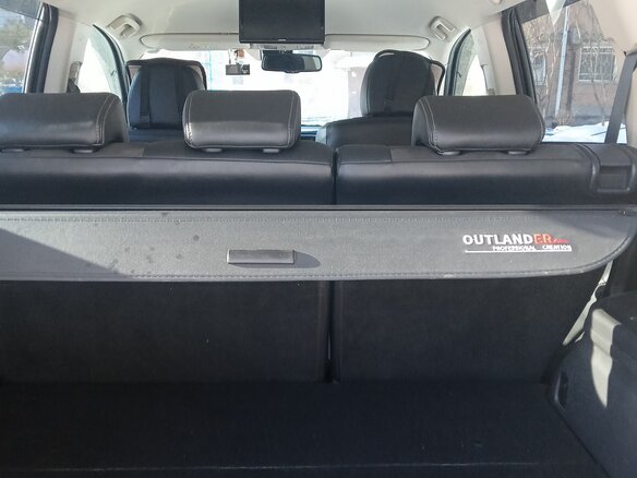 2015 Mitsubishi Outlander PHEV III Рестайлинг 2, чёрный - вид 6