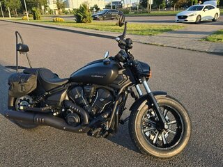 2024 Indian Scout, чёрный, 1693851 рублей, вид 2