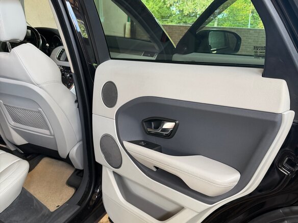 2012 Land Rover Range Rover Evoque 6-speed I, чёрный, 1690000 рублей - вид 22