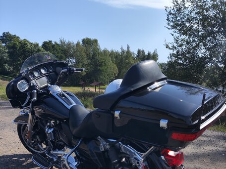 2018 Harley-Davidson Electra Glide, чёрный, 1220000 рублей, вид 1
