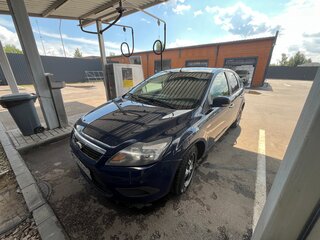 2011 Ford Focus II Рестайлинг, синий, 650000 рублей, вид 1