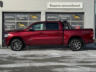 2021 Ram 1500 Quad Cab V, красный, 7850000 рублей, вид 2
