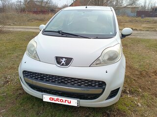 2011 Peugeot 107 I Рестайлинг, белый, 535000 рублей, вид 2