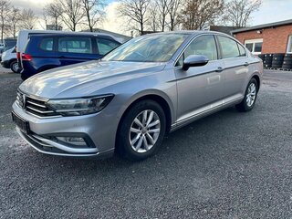 2020 Volkswagen Passat B8 Рестайлинг, серебристый, 2350000 рублей, вид 1