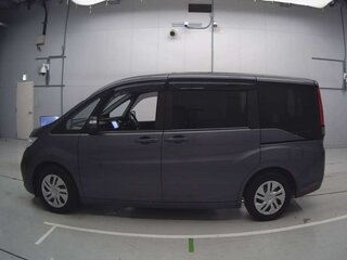 2019 Honda Stepwgn V Рестайлинг, серый, 1800000 рублей, вид 4
