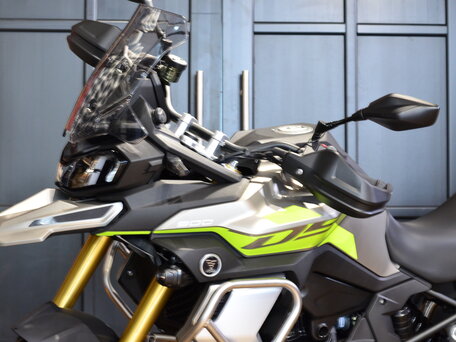 2026 Voge 900DSX, зелёный, 1033000 рублей, вид 3