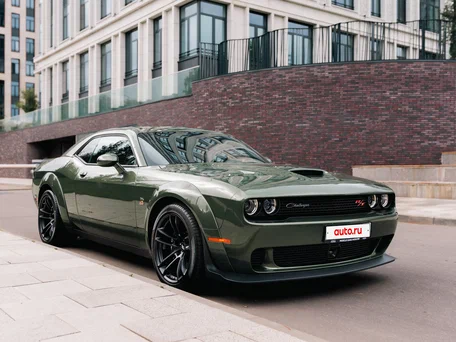 2023 Dodge Challenger R__T III Рестайлинг 2, зелёный, 14800000 рублей, вид 3