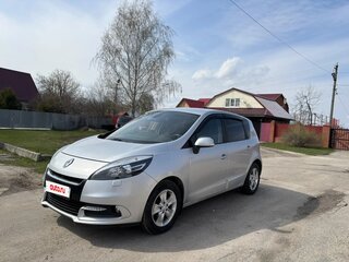 2012 Renault Scenic III Рестайлинг, серый, 700000 рублей, вид 1