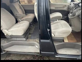 2002 Toyota Grand HiAce I, чёрный, 590000 рублей, вид 3