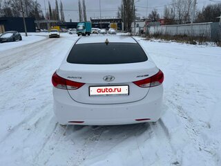 2012 Hyundai Avante V, белый, 950000 рублей, вид 3