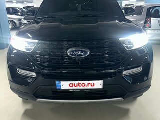 2021 Ford Explorer VI, чёрный, 5200000 рублей, вид 3
