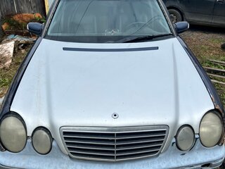 1999 Mercedes-Benz E-Класс 240 II (W210, S210) Рестайлинг, синий, 280000 рублей, вид 3