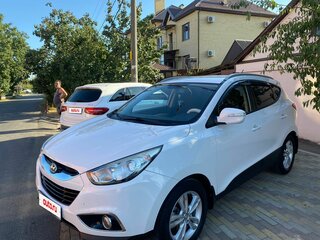 2012 Hyundai ix35 I, белый, 1550000 рублей, вид 3