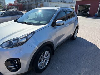 2017 Kia Sportage IV, серебристый, 1900000 рублей, вид 1