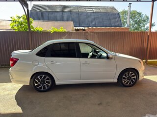 2019 Lada (ВАЗ) Granta Drive Active I Рестайлинг, белый, 875000 рублей, вид 3