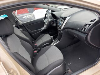 2014 Hyundai Solaris I, золотистый, 900000 рублей, вид 4