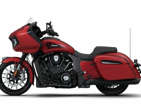 2026 Indian Challenger, красный, 3960000 рублей, вид 2