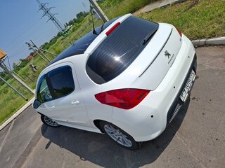 2012 Peugeot 308 I Рестайлинг, белый, 525000 рублей, вид 4