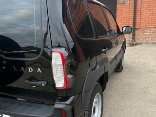 2023 Lada (ВАЗ) Niva Travel I, чёрный, 1100000 рублей, вид 5