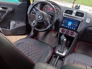 2013 Volkswagen Polo V, чёрный, 560000 рублей, вид 5