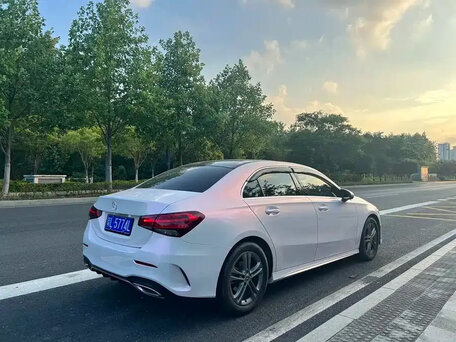 2022 Mercedes-Benz A-Класс 180 Long IV (W177), белый, 2100000 рублей, вид 4