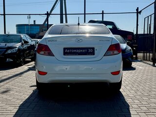 2012 Hyundai Solaris I, белый, 679990 рублей, вид 5