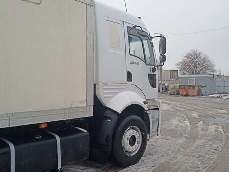 2011 Ford Cargo 25xx, белый, 2750000 рублей, вид 2