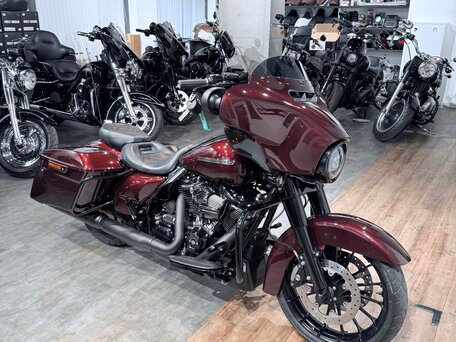 2017 Harley-Davidson Street Glide Special, пурпурный, 1799000 рублей, вид 1