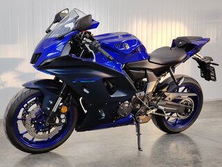 2023 Yamaha YZF-R7, синий, 849000 рублей, вид 3