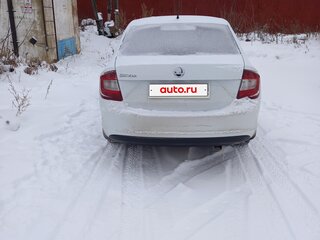 2014 Skoda Rapid I, белый, 700000 рублей, вид 3