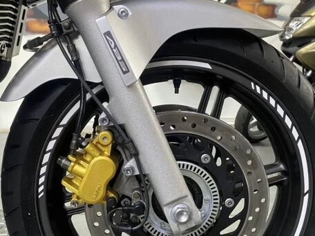 2005 Honda CBF 600, серебристый, 470000 рублей, вид 2