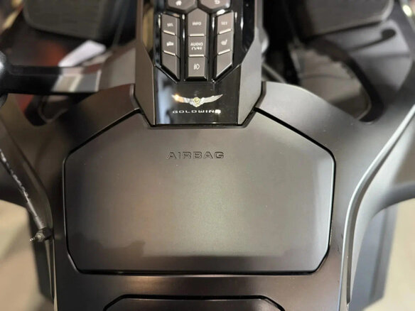 2022 Honda GL 1800 Gold Wing, чёрный, 3250000 рублей - вид 17