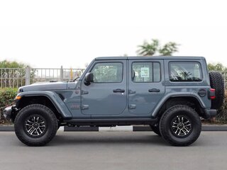 2025 Jeep Wrangler IV (JL) Рестайлинг, серый, 9690000 рублей, вид 2