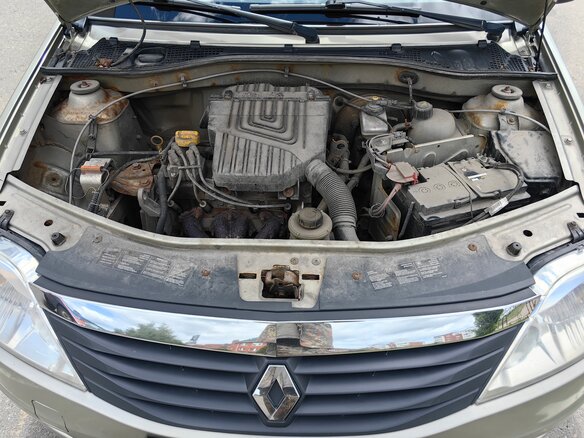 2012 Renault Logan I Рестайлинг, бежевый, 415000 рублей - вид 8