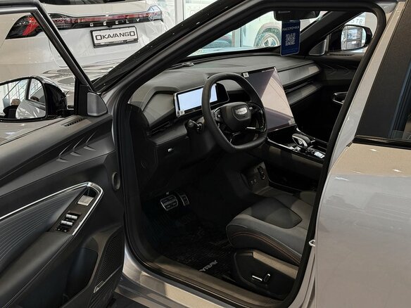 2025 Geely Cityray, серебристый, 3354990 рублей - вид 6