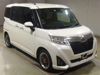 2020 Toyota Roomy I, белый, 1300000 рублей, вид 2