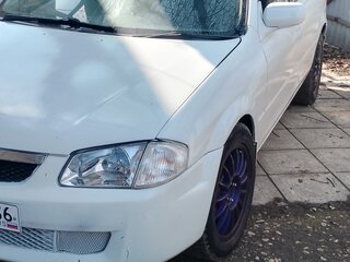 2000 Mazda Familia VIII (BJ), белый, 175000 рублей, вид 1