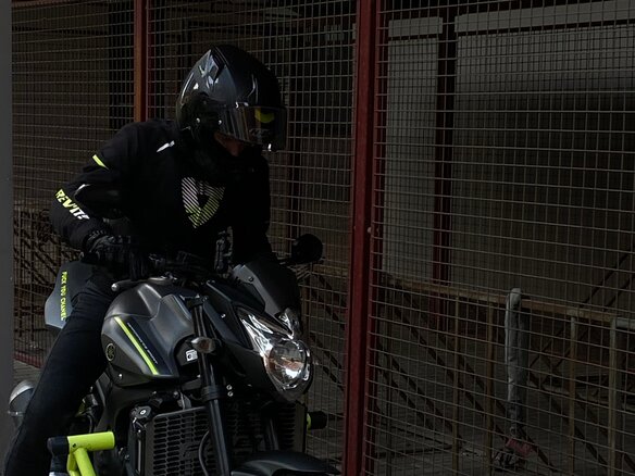 2013 Yamaha FZ8, серый - вид 4