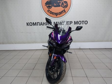 2024 Yamaha YZF-R3, фиолетовый, 649000 рублей, вид 3