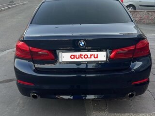 2018 BMW 5 серии 520i VII (G30/G31/G38), синий, 3270000 рублей, вид 5