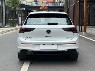 2025 Volkswagen Golf VIII Рестайлинг, белый, 2700000 рублей, вид 5