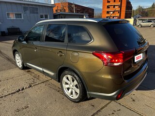 2016 Mitsubishi Outlander III Рестайлинг 2, коричневый, 1950000 рублей, вид 4