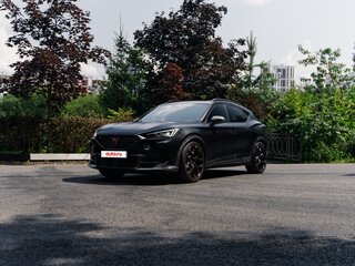 2023 Cupra Formentor VZ5 I, чёрный, 6000000 рублей, вид 1