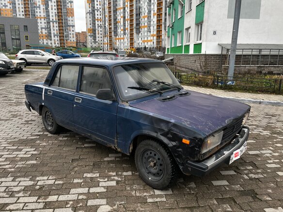 2007 Lada (ВАЗ) 2105, синий, 100000 рублей - вид 9