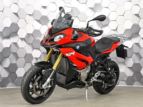 2015 BMW S 1000 XR, красный, 1149000 рублей, вид 2